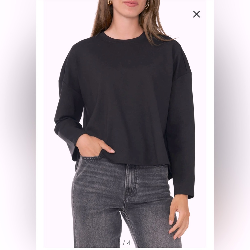 FOREVER 21  Sweater  for women size L good condition color black
